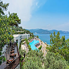 Blue Dreams Resort 
